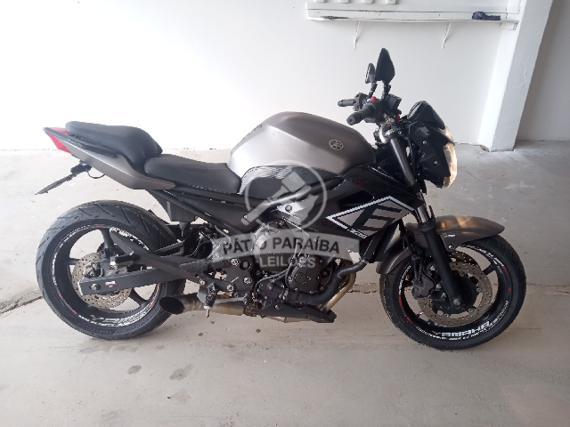 YAMAHA XJ6 N ABS 2016/2017