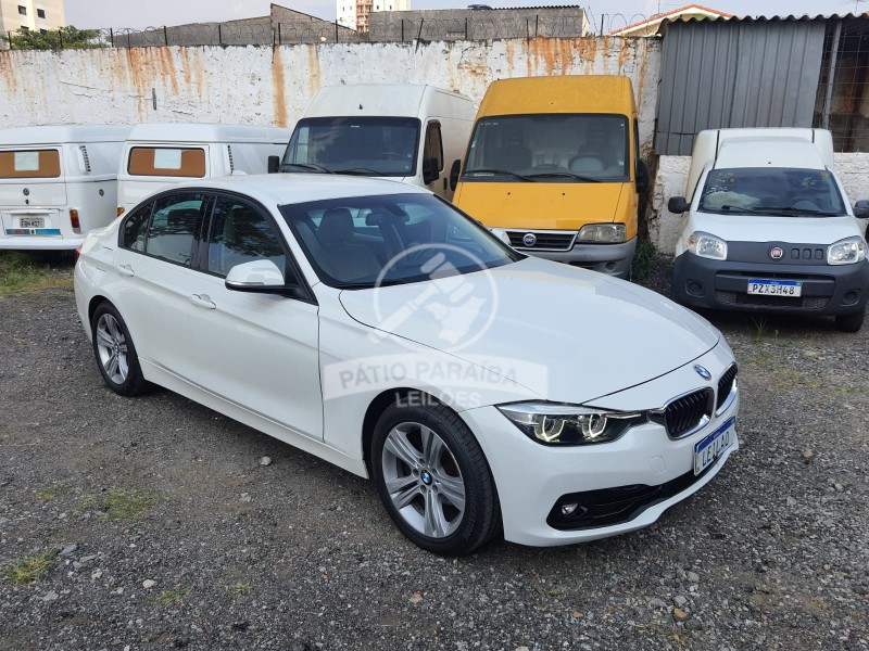 BMW 320i ActiveFlex 2018